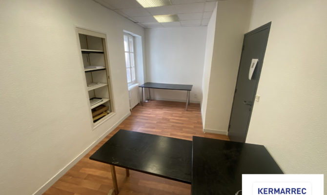 location Bureaux 80.00 m²