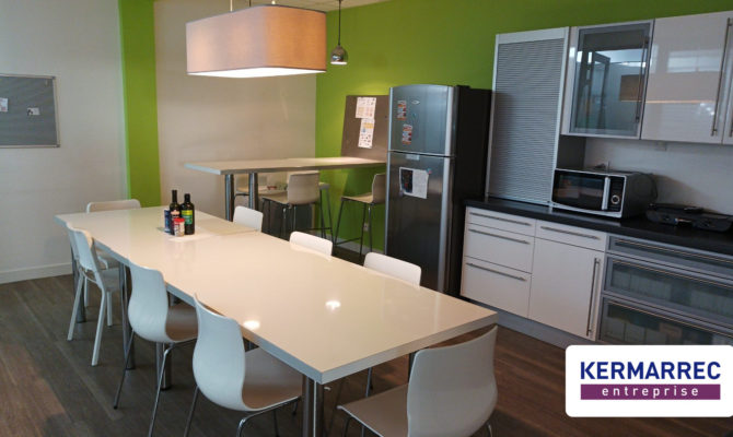 achat Bureaux 652.00 m²