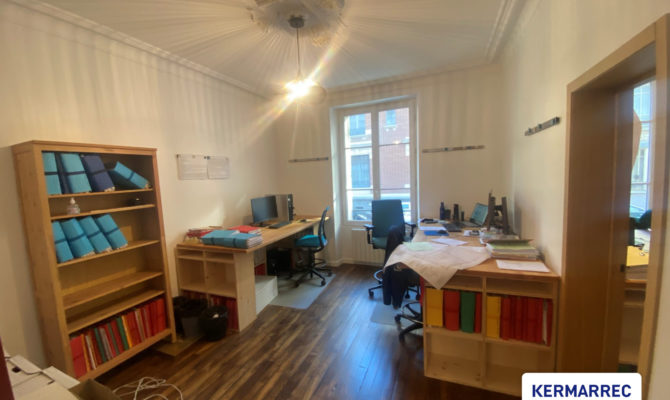 location Bureaux 80.00 m²