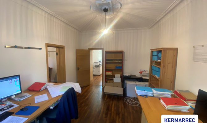 location Bureaux 80.00 m²