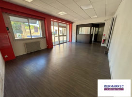location Bureaux 138.00 m² Vannes 56