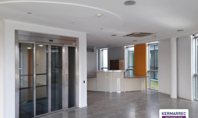 achat Bureaux 1944.00 m²