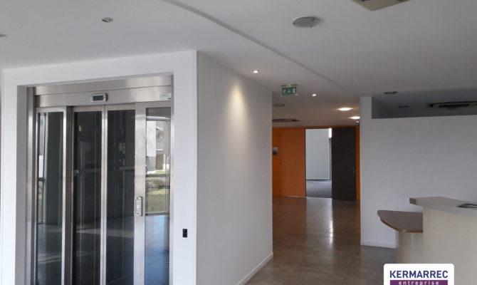 achat Bureaux 2167.00 m²