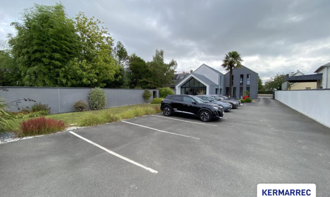 achat Bureaux 144.00 m²
