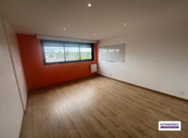 achat Bureaux 125.00 m² Saint-Herblain 44