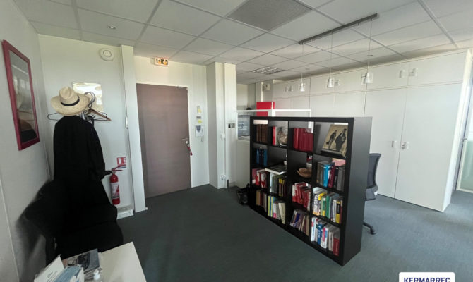 achat Bureaux 149.00 m²
