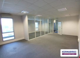 location Bureaux 455.50 m² La Chapelle-sur-Erdre 44