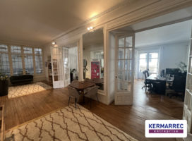 achat Bureaux 317.00 m² Nantes 44