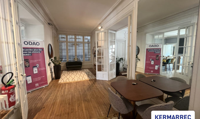 achat Bureaux 317.00 m²