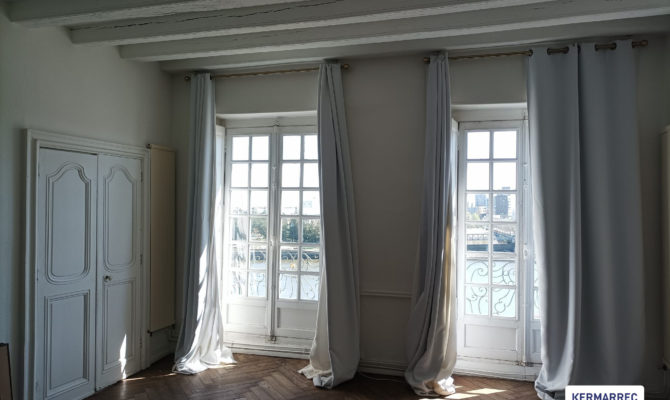 achat Bureaux 224.00 m²