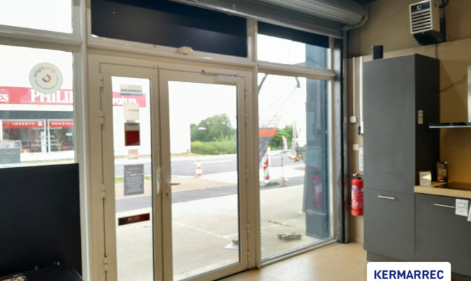 achat Local d'activité 300.00 m²