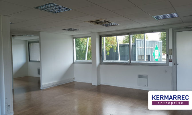 location Bureaux 155.00 m²