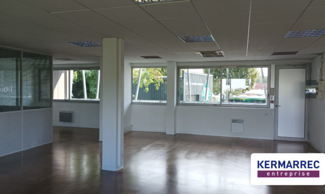 location Bureaux 155.00 m²