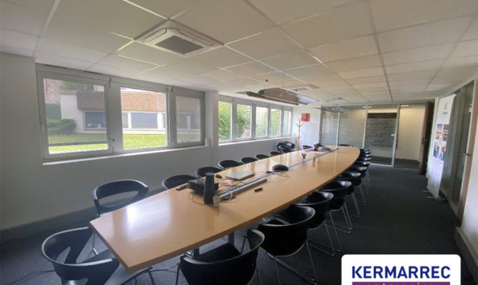 location Bureaux 680.00 m²
