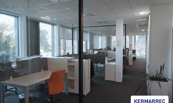 location Bureaux 155.00 m²