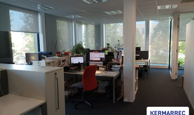 location Bureaux 155.00 m²