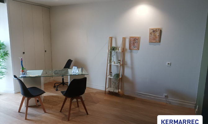 achat Bureaux 143.00 m²