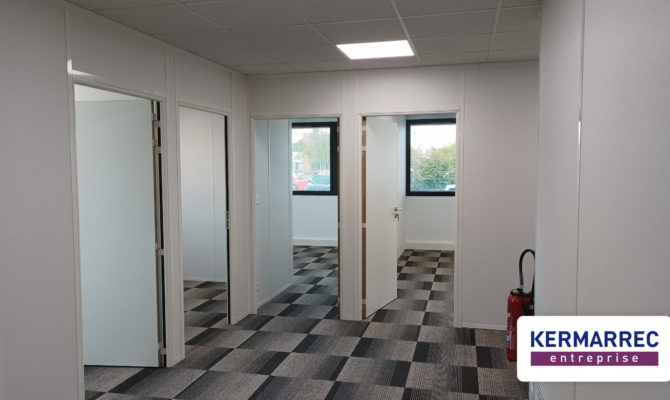 location Bureaux 169.00 m²