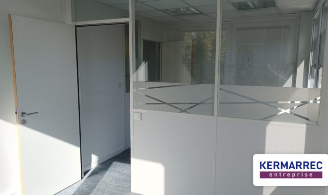location Bureaux 142.00 m²