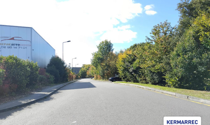 location Local d'activité 490.00 m²