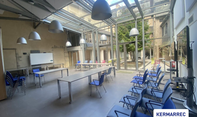 achat Bureaux 741.81 m²