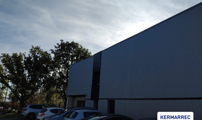 location Local d'activité 580.00 m²