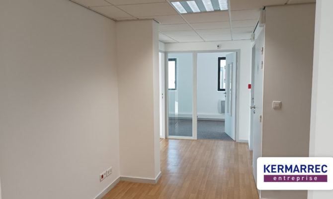 achat Bureaux 154.00 m²