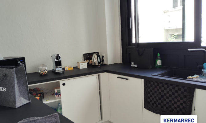 location Bureaux 140.00 m²
