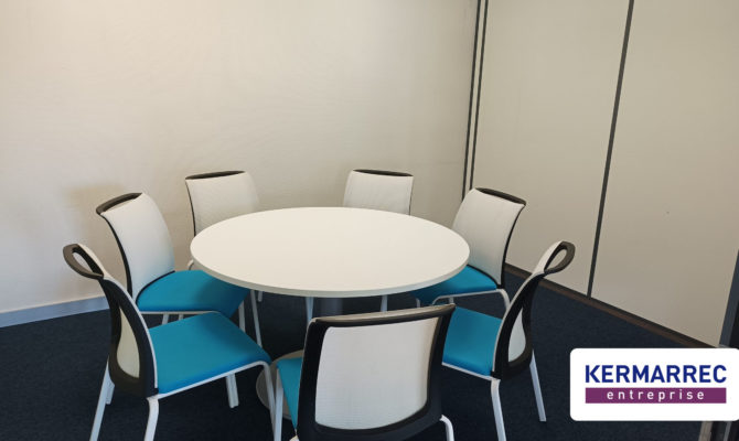 location Bureaux 130.00 m²