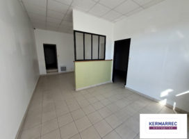 location Bureaux 78.00 m² Vannes 56