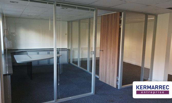 achat Bureaux 680.00 m²