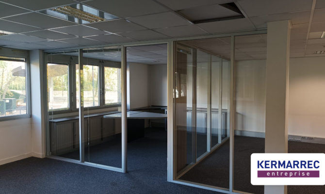 achat Bureaux 680.00 m²