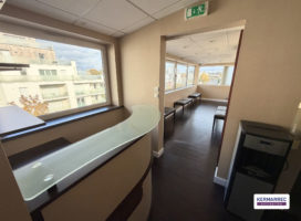 location Bureaux 113.00 m² Séné 56
