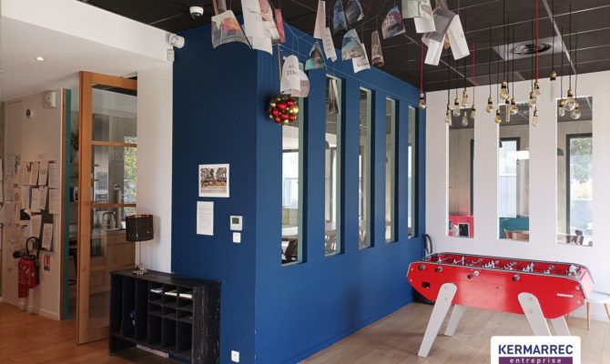 location Bureaux 122.00 m²