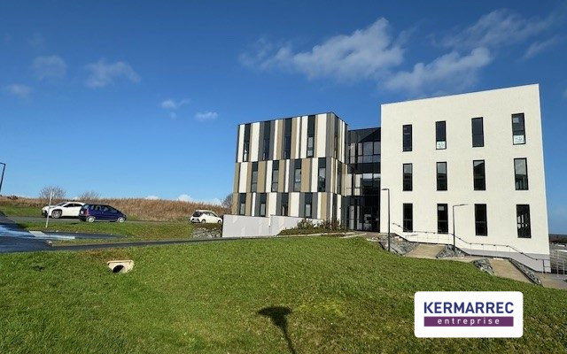 achat Bureaux 139.00 m²