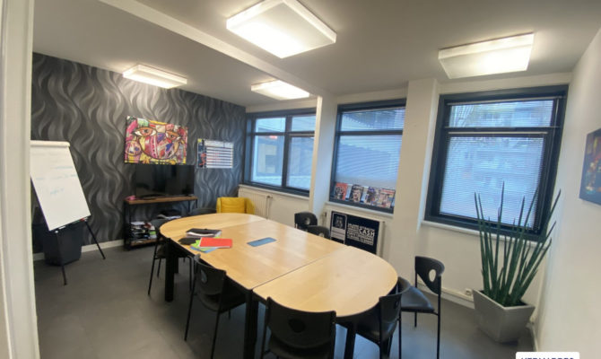 achat Bureaux 96.00 m²