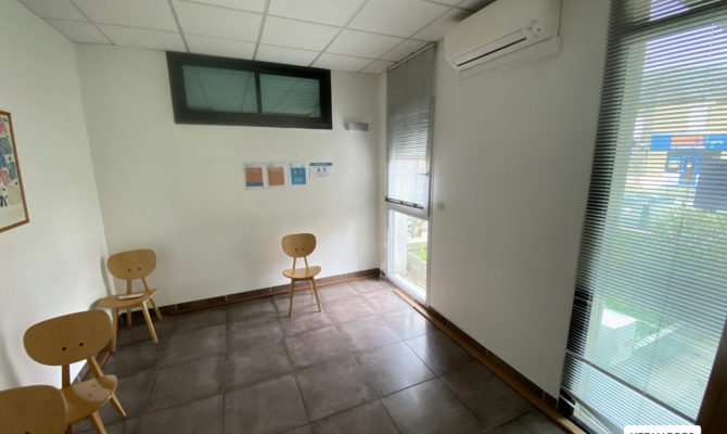 achat Bureaux 155.00 m²