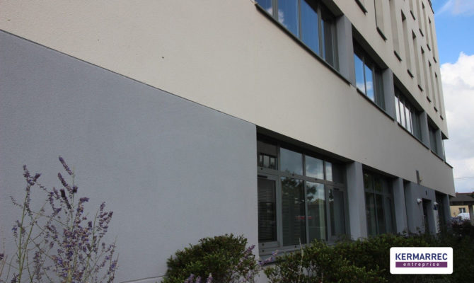 achat Bureaux 133.00 m²