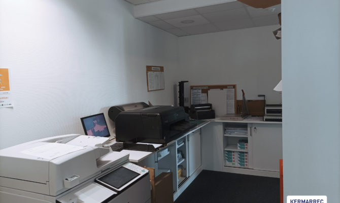 achat Bureaux 140.00 m²