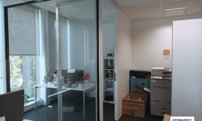achat Bureaux 140.00 m²