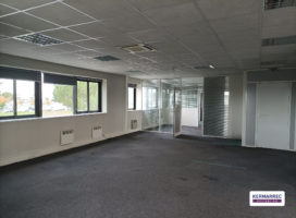 location Bureaux 133.00 m² Bouguenais 44