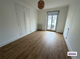 location Bureaux 136.00 m² Vannes 56