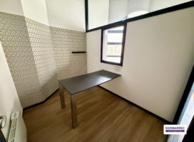 location Bureaux 32.00 m² Vannes 56