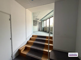 location Bureaux 180.00 m² Vannes 56