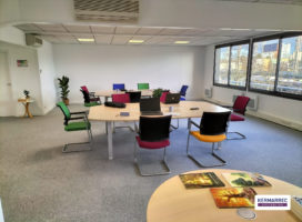 location Bureaux 144.00 m² Orvault 44