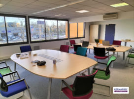location Bureaux 144.00 m² Orvault 44