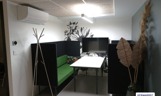 location Bureaux 299.00 m²