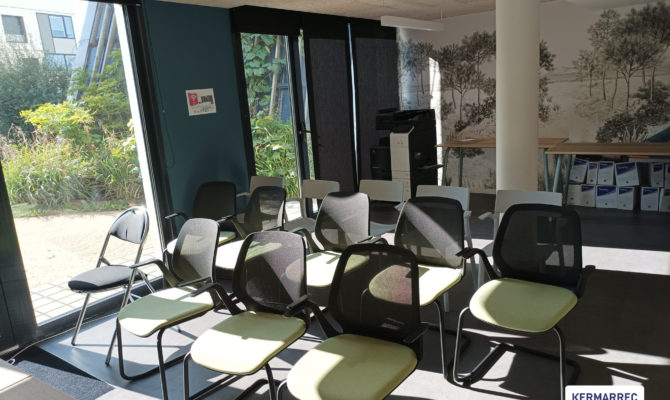 location Bureaux 299.00 m²