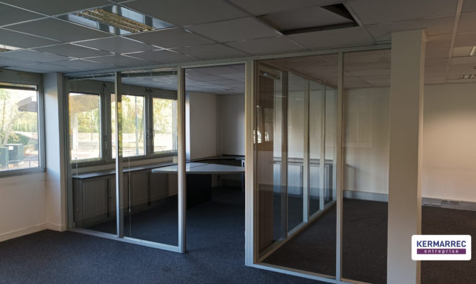 location Bureaux 680.00 m²