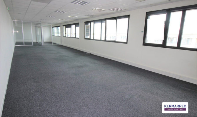 achat Bureaux 108.00 m²